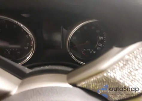 2013 Jeep Grand Cherokee Laredo z USA, uszkodzony, nr VIN 1C4RJFAG6DC557163